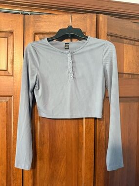 SHEIN Ribbed Henley Long-Sleeve Crop Top - Light Blue